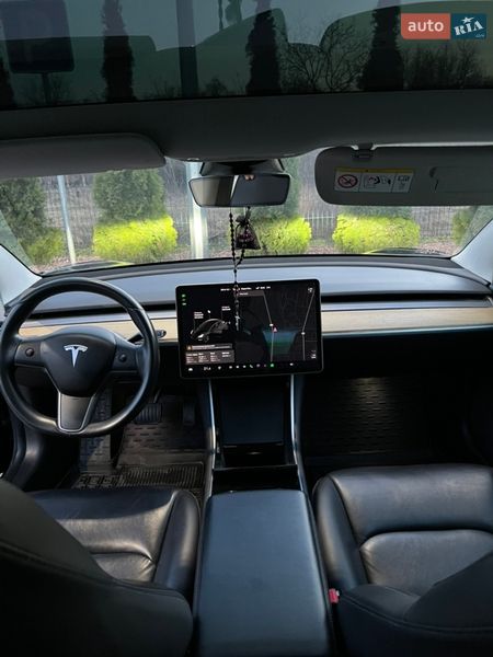 Седан Tesla Model 3 2019 в Львове фото 13 Седан Tesla Model 3 2019 в Львове