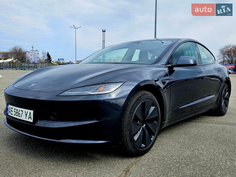 Седан Tesla Model 3 2025 в Днепре фото 2 Седан Tesla Model 3 2025 в Днепре