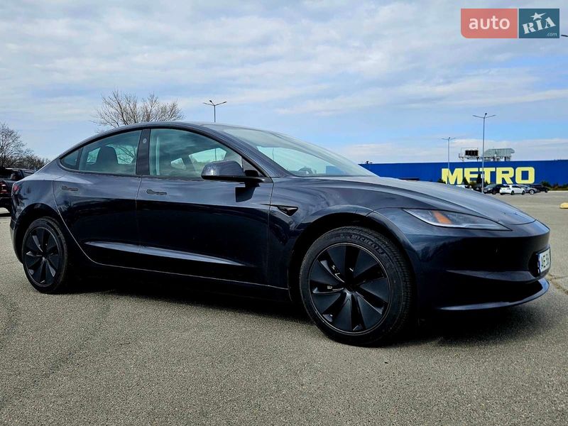 Седан Tesla Model 3 2025 в Днепре фото 17 Седан Tesla Model 3 2025 в Днепре