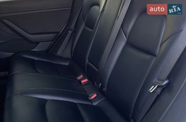 Седан Tesla Model 3 2022 в Запорожье