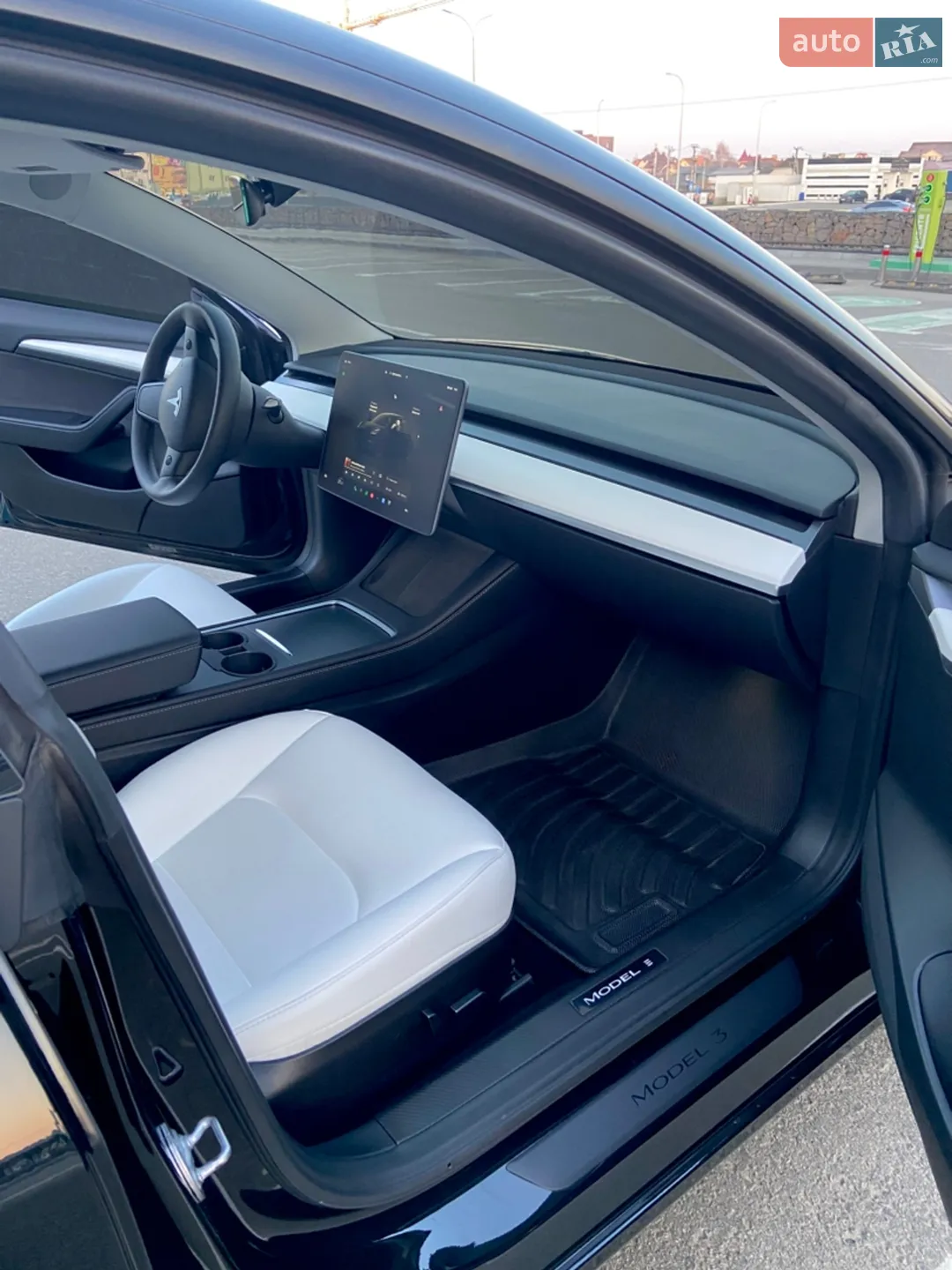2023 Tesla Model 3 - мініатюра 14