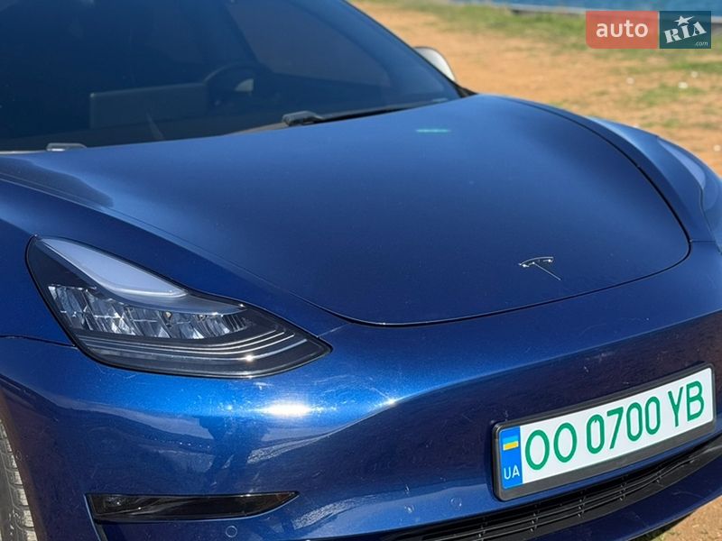 Седан Tesla Model 3 2020 в Одессе