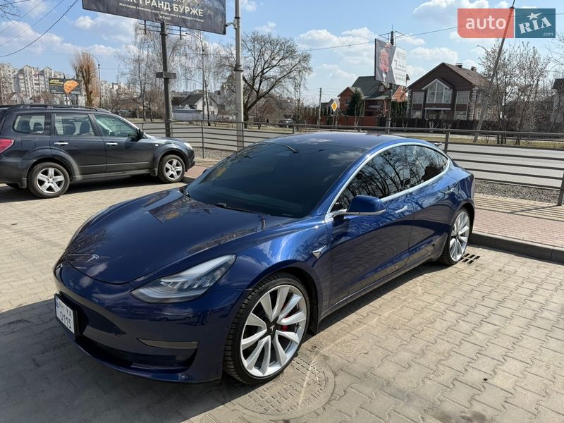 Tesla Model 3 2018 Tesla Model 3 2018