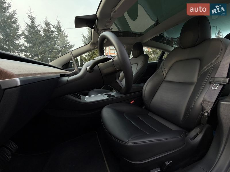 Седан Tesla Model 3 2023 в Тернополе фото 31 Седан Tesla Model 3 2023 в Тернополе