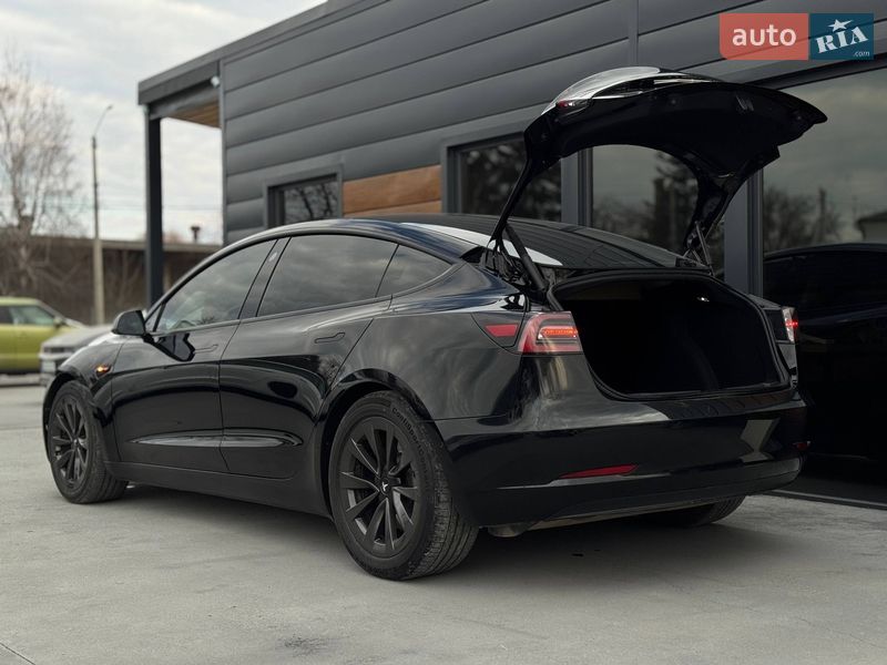 Седан Tesla Model 3 2022 в Ровно фото 18 Седан Tesla Model 3 2022 в Ровно