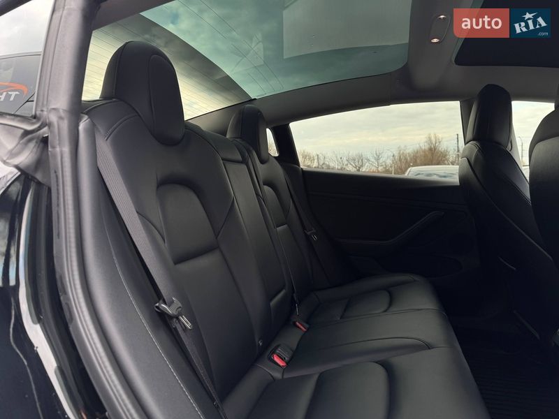 Седан Tesla Model 3 2022 в Ровно фото 49 Седан Tesla Model 3 2022 в Ровно
