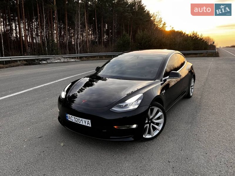 Седан Tesla Model 3 2018 в Ковеле