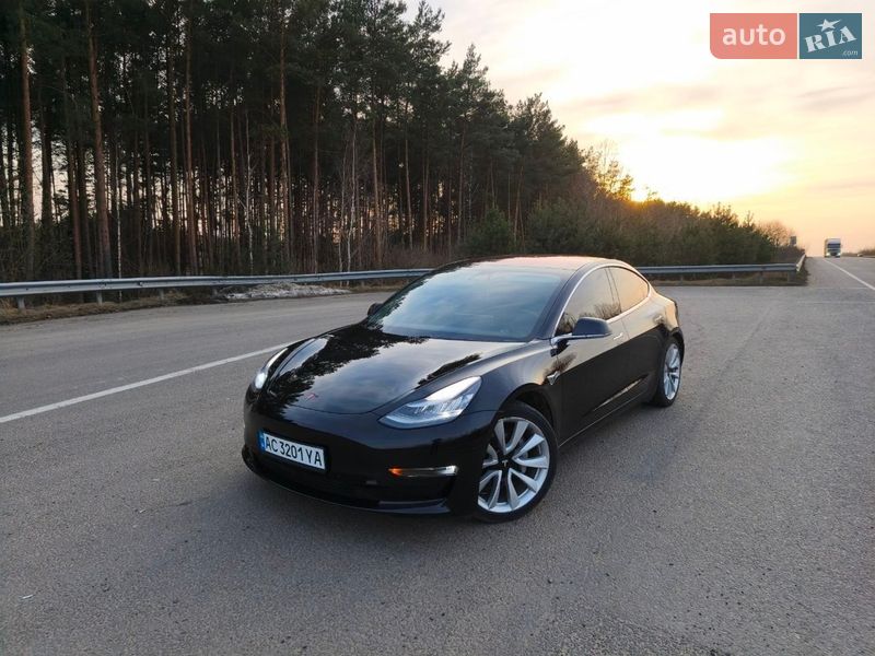 Седан Tesla Model 3 2018 в Ковеле
