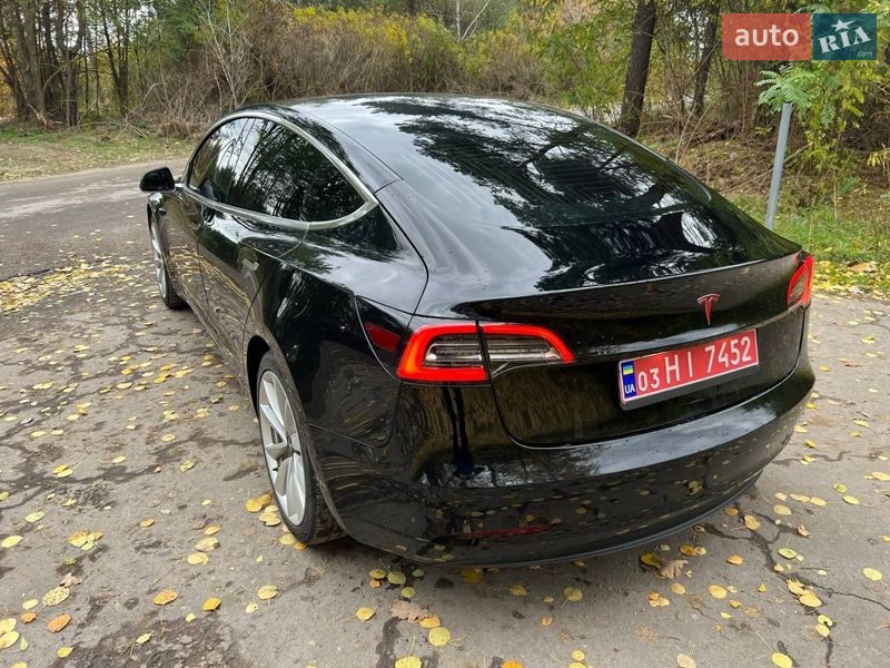 Седан Tesla Model 3 2018 в Ковеле