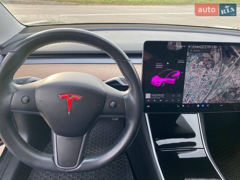 Седан Tesla Model 3 2018 в Ковеле