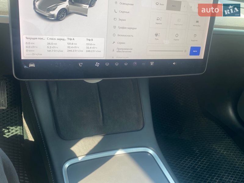 Седан Tesla Model 3 2021 в Софіївській Борщагівці