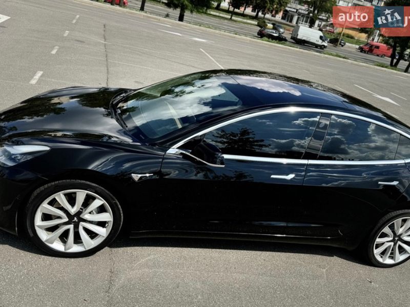 Седан Tesla Model 3 2019 в Міжгір'ї фото 2 Седан Tesla Model 3 2019 в Міжгір'ї