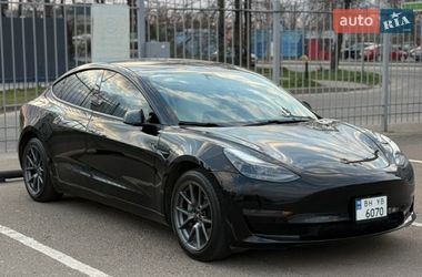 Седан Tesla Model 3 2021 в Одессе