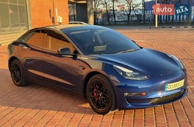Седан Tesla Model 3 2022 в Одесі