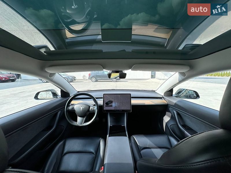 Седан Tesla Model 3 2019 в Луцьку фото 10 Седан Tesla Model 3 2019 в Луцьку
