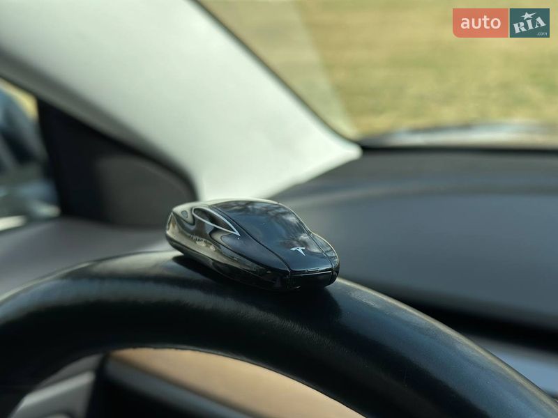 Седан Tesla Model 3 2019 в Луцьку фото 20 Седан Tesla Model 3 2019 в Луцьку