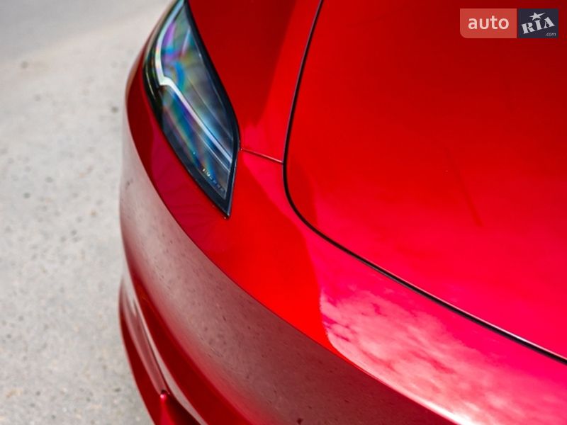 Седан Tesla Model 3 2024 в Черновцах фото 13 Седан Tesla Model 3 2024 в Черновцах