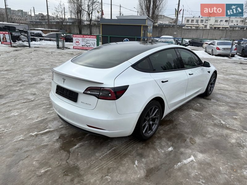 Седан Tesla Model 3 2023 в Києві фото 20 Седан Tesla Model 3 2023 в Києві