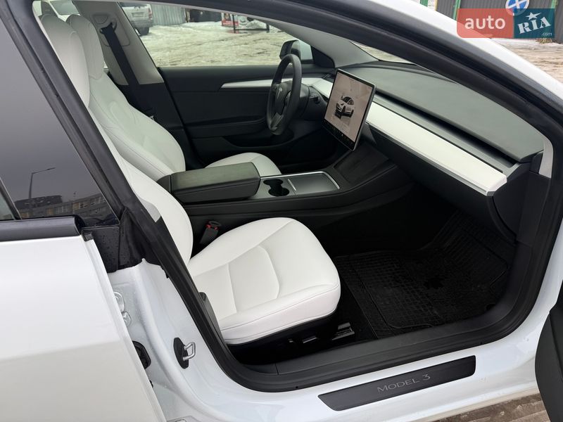 Седан Tesla Model 3 2023 в Києві фото 27 Седан Tesla Model 3 2023 в Києві