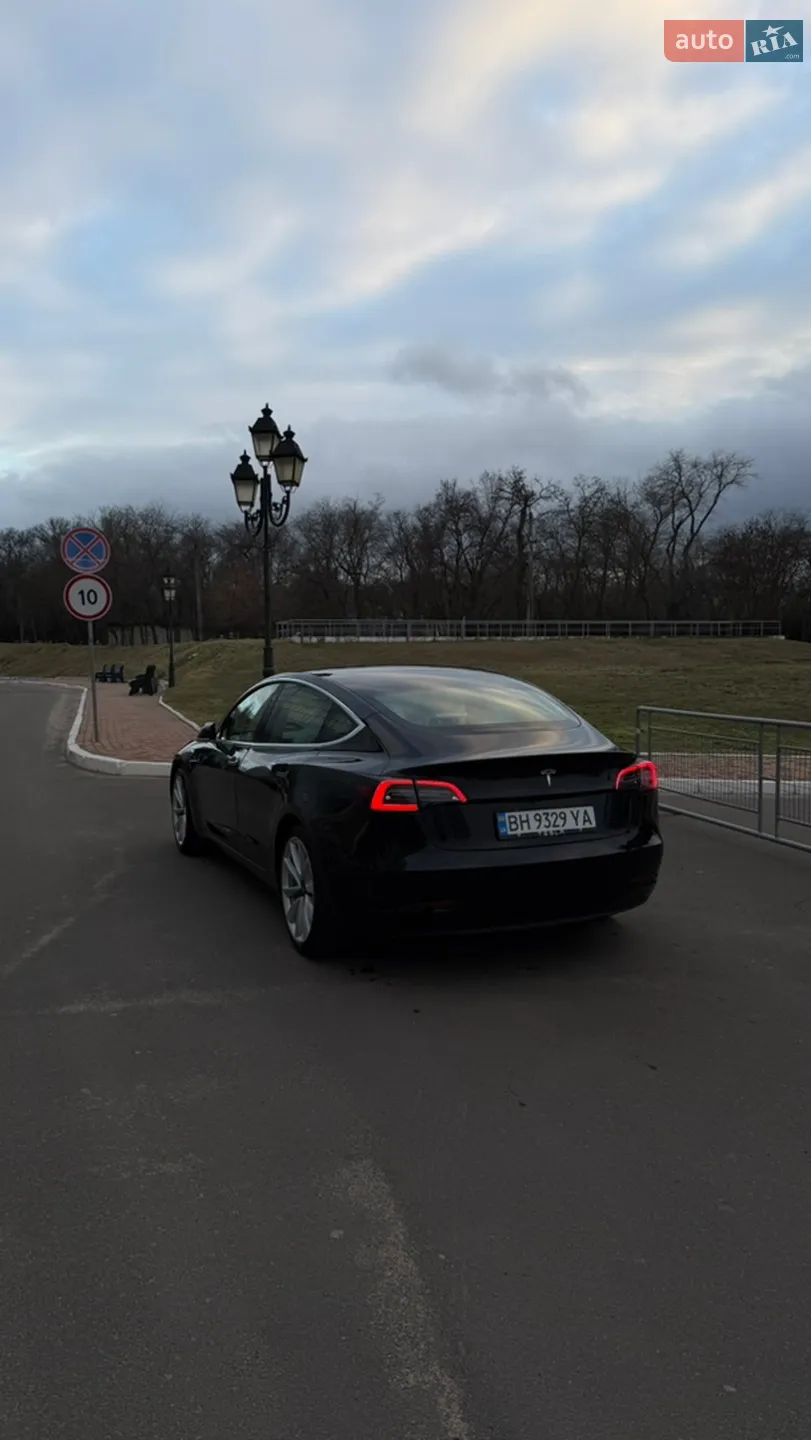 2020 Tesla Model 3 - мініатюра 3