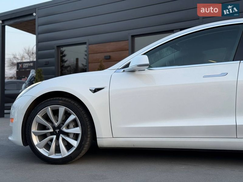 Седан Tesla Model 3 2020 в Ровно фото 10 Седан Tesla Model 3 2020 в Ровно