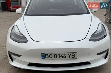 Седан Tesla Model 3 2020 в Тернополі