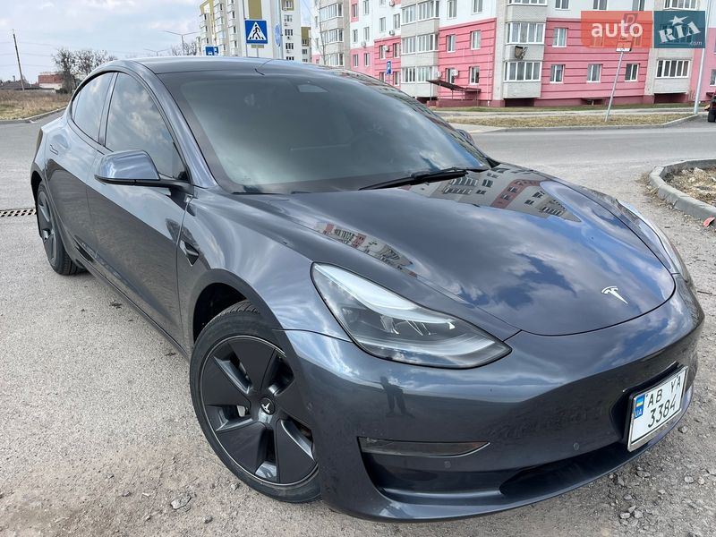 Седан Tesla Model 3 2022 в Вінниці
