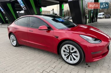 Седан Tesla Model 3 2022 в Одессе