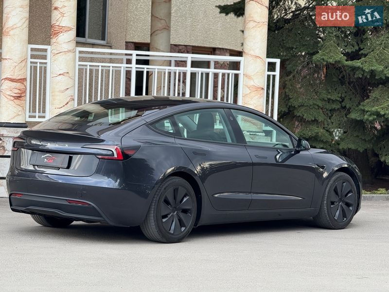 Седан Tesla Model 3 2024 в Тернополе фото 13 Седан Tesla Model 3 2024 в Тернополе
