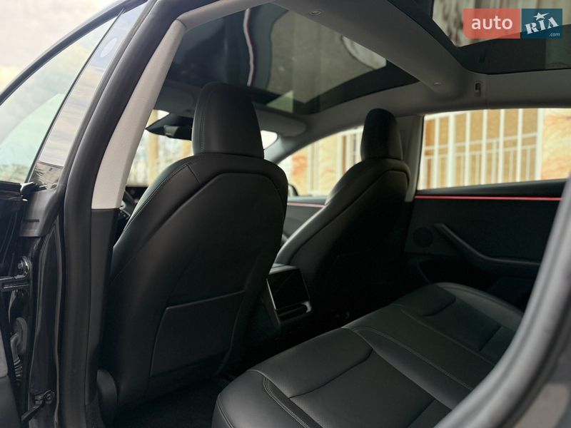 Седан Tesla Model 3 2024 в Тернополе фото 26 Седан Tesla Model 3 2024 в Тернополе