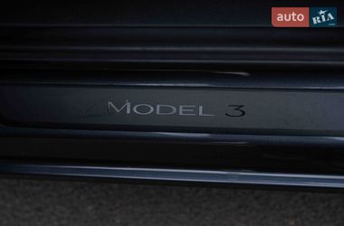 Седан Tesla Model 3 2022 в Одессе