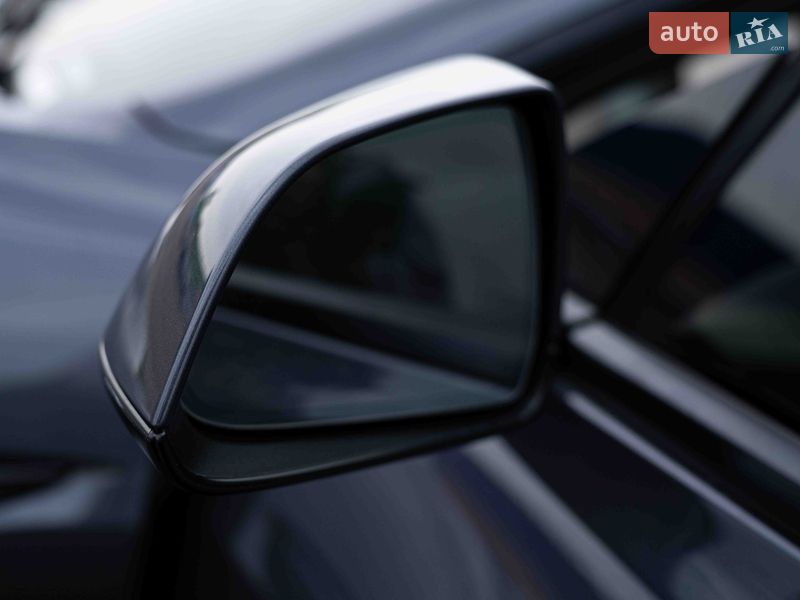 Седан Tesla Model 3 2022 в Одессе