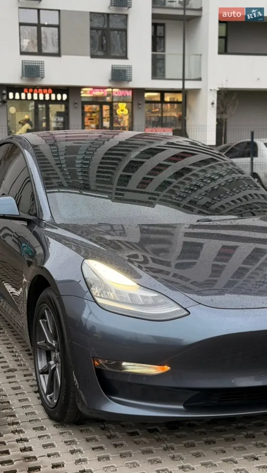 2019 Tesla Model 3 - мініатюра 8