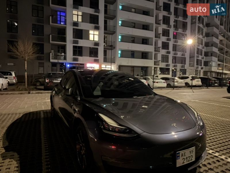 Седан Tesla Model 3 2018 в Киеве фото 31 Седан Tesla Model 3 2018 в Киеве