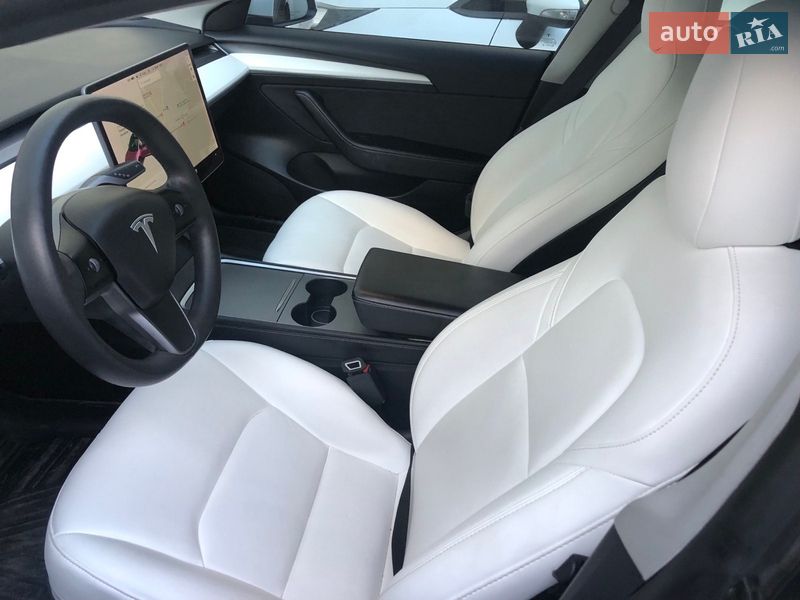 Седан Tesla Model 3 2021 в Хмельницькому фото 7 Седан Tesla Model 3 2021 в Хмельницькому