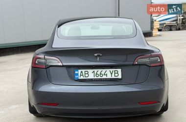 Седан Tesla Model 3 2019 в Вінниці