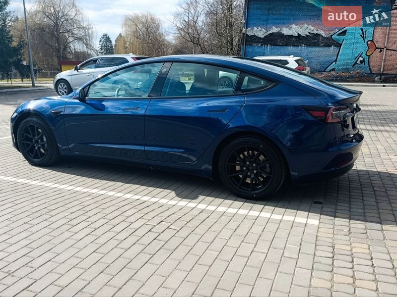 Седан Tesla Model 3 2022 в Луцке фото 15 Седан Tesla Model 3 2022 в Луцке