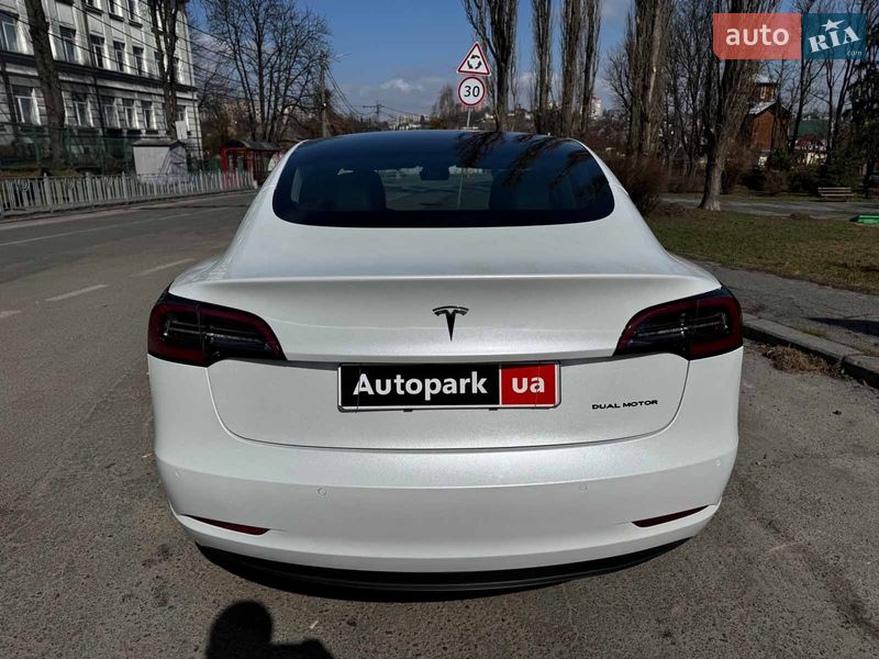 Седан Tesla Model 3 2022 в Киеве фото 8 Седан Tesla Model 3 2022 в Киеве