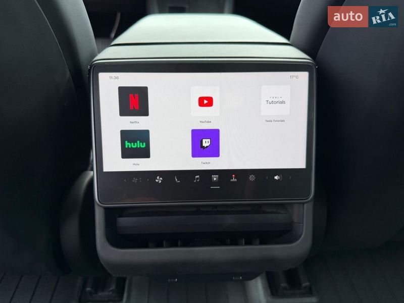 Седан Tesla Model 3 2024 в Кропивницком фото 18 Седан Tesla Model 3 2024 в Кропивницком