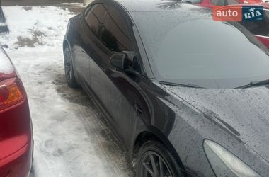 Седан Tesla Model 3 2022 в Киеве