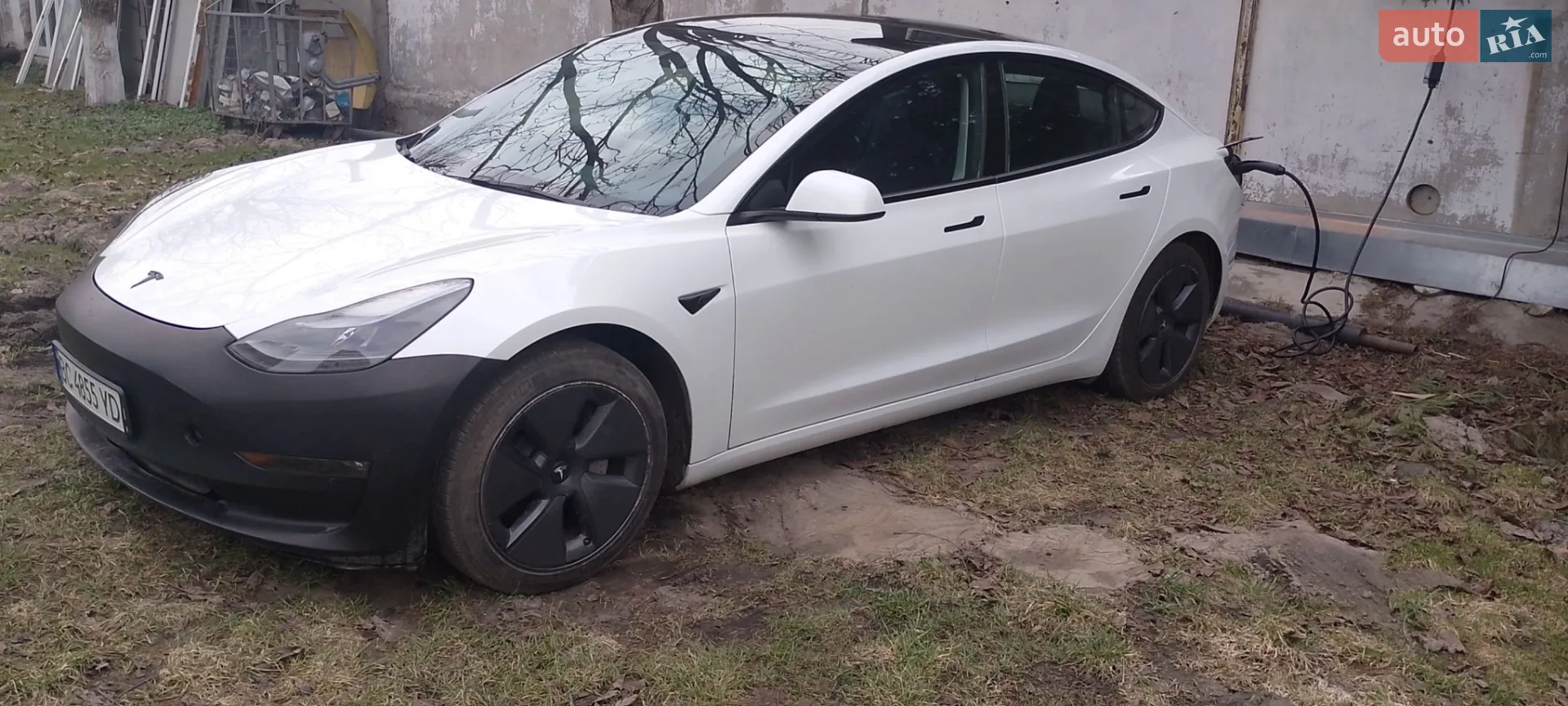 2022 Tesla Model 3 - фото 1