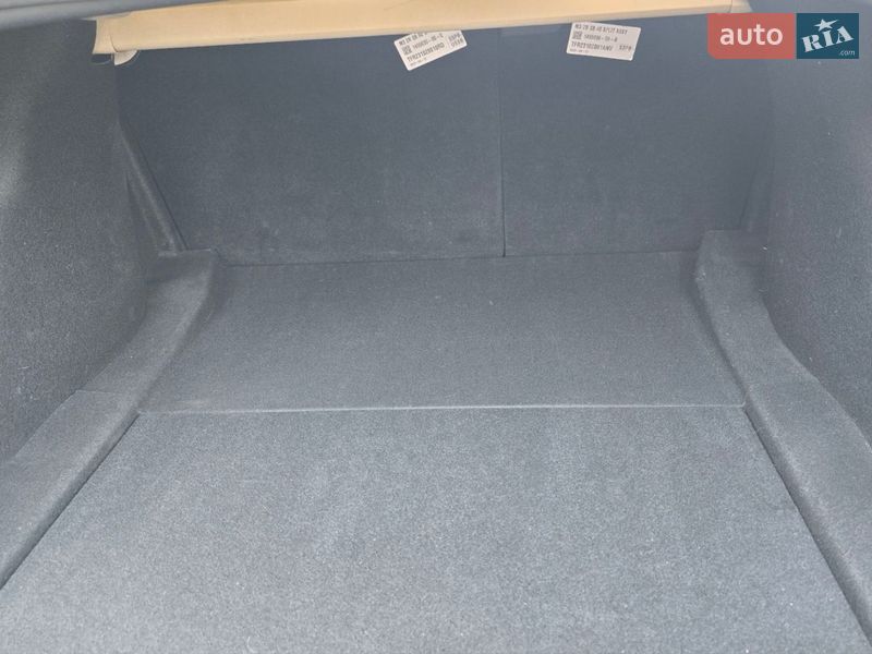 Седан Tesla Model 3 2023 в Львове фото 11 Седан Tesla Model 3 2023 в Львове