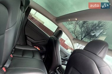 Седан Tesla Model 3 2019 в Павлограді