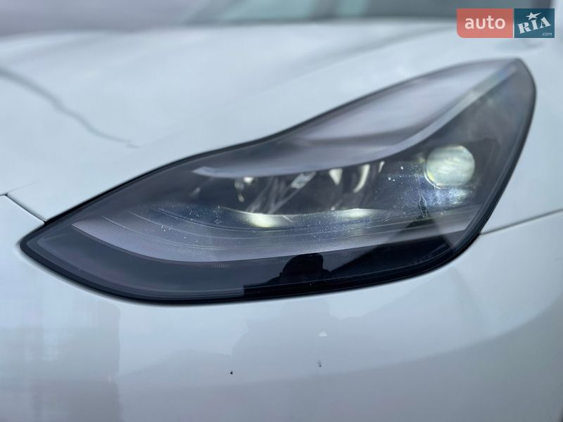 Седан Tesla Model 3 2021 в Здолбунове фото 7 Седан Tesla Model 3 2021 в Здолбунове