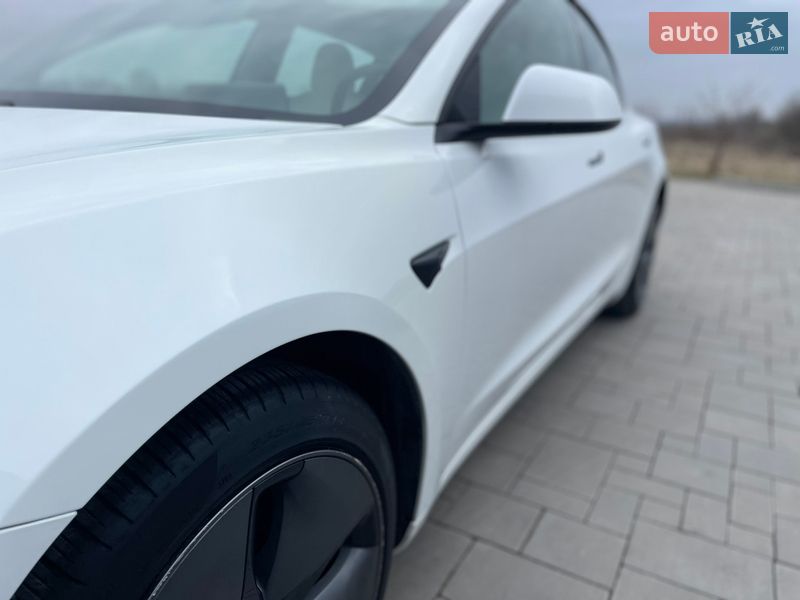Седан Tesla Model 3 2021 в Здолбунове фото 24 Седан Tesla Model 3 2021 в Здолбунове
