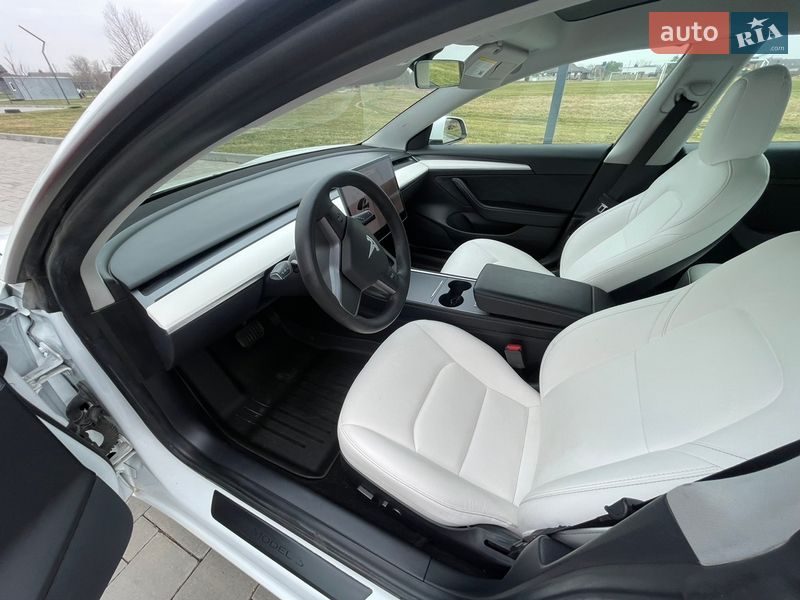 Седан Tesla Model 3 2021 в Здолбунове фото 26 Седан Tesla Model 3 2021 в Здолбунове
