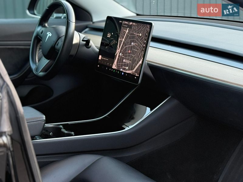 Седан Tesla Model 3 2019 в Дніпрі фото 14 Седан Tesla Model 3 2019 в Дніпрі