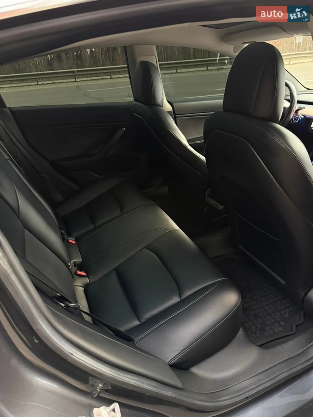 2018 Tesla Model 3 - мініатюра 24