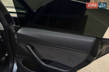 Седан Tesla Model 3 2018 в Ковелі