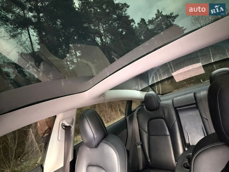 Седан Tesla Model 3 2018 в Ковеле